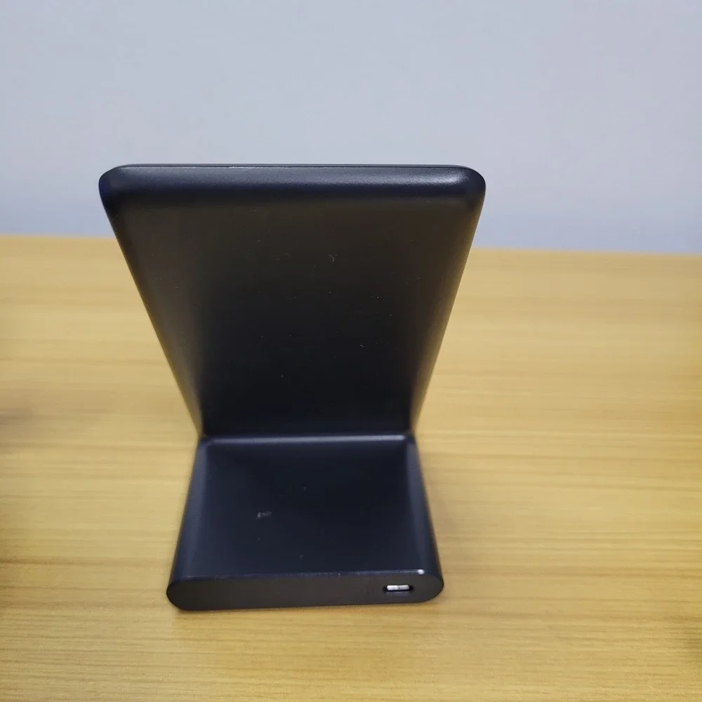 Anker Wireless Power Wave Charger Stand with Cable A2524 Tested